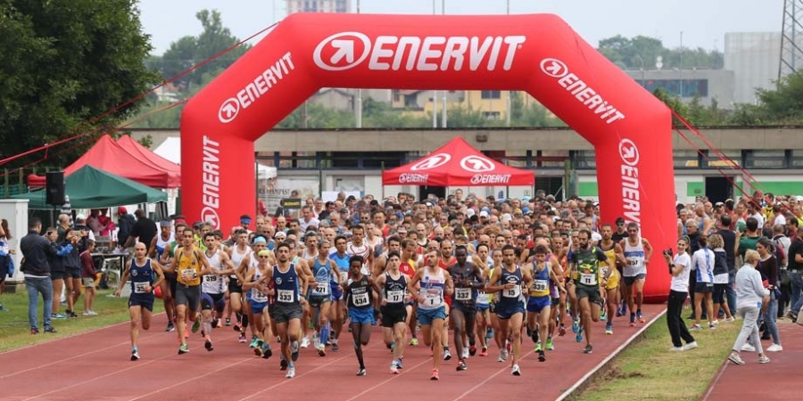 Garbagnate. La partenza della Azzurra Happy Run 2018