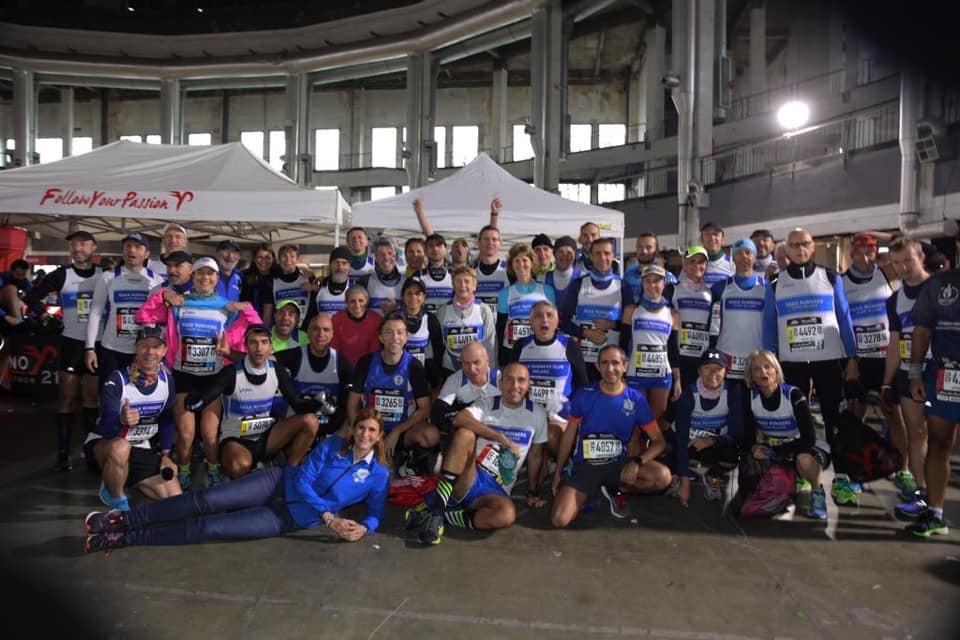 Il gruppone Road alla partenza della Milano 21 Half Marathon!