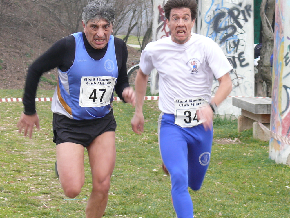 Sfida all'ultimo respiro tra Antonio e Max (foto Gianluca Crespi) Sfida all'ultimo respiro tra Antonio e Max (foto Gianluca Crespi)