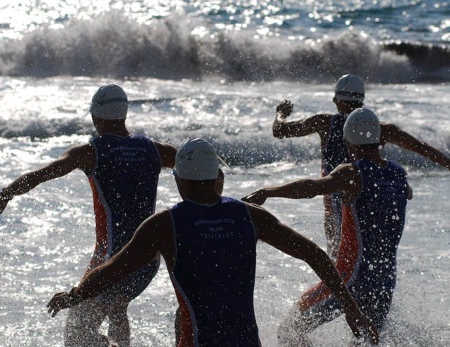 Villasimius 2008 - CI a squadre CRONO TTT - alla partenza da sinistra: CORRADO - LEONE - CARRERA - VASCO