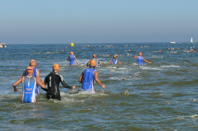 Ci sarà qualche coraggioso capace di affrontare il mare di Loano a febbraio?!