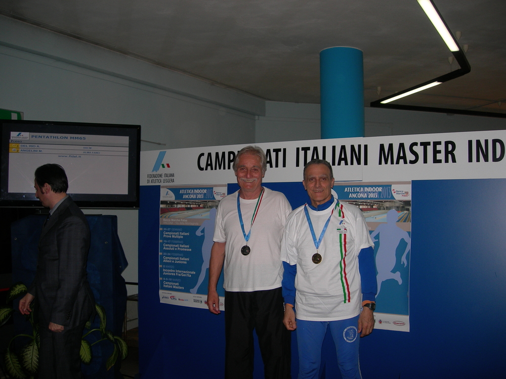 Premiazione del pentatlon M65 (il terzo non si è presentato)