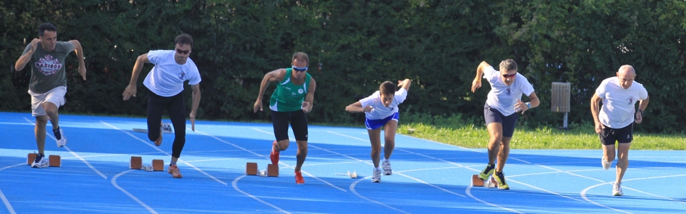 Bello rivedere in pista il grande velocista OMAR LONATI che commenta così la partenza di Roberta 