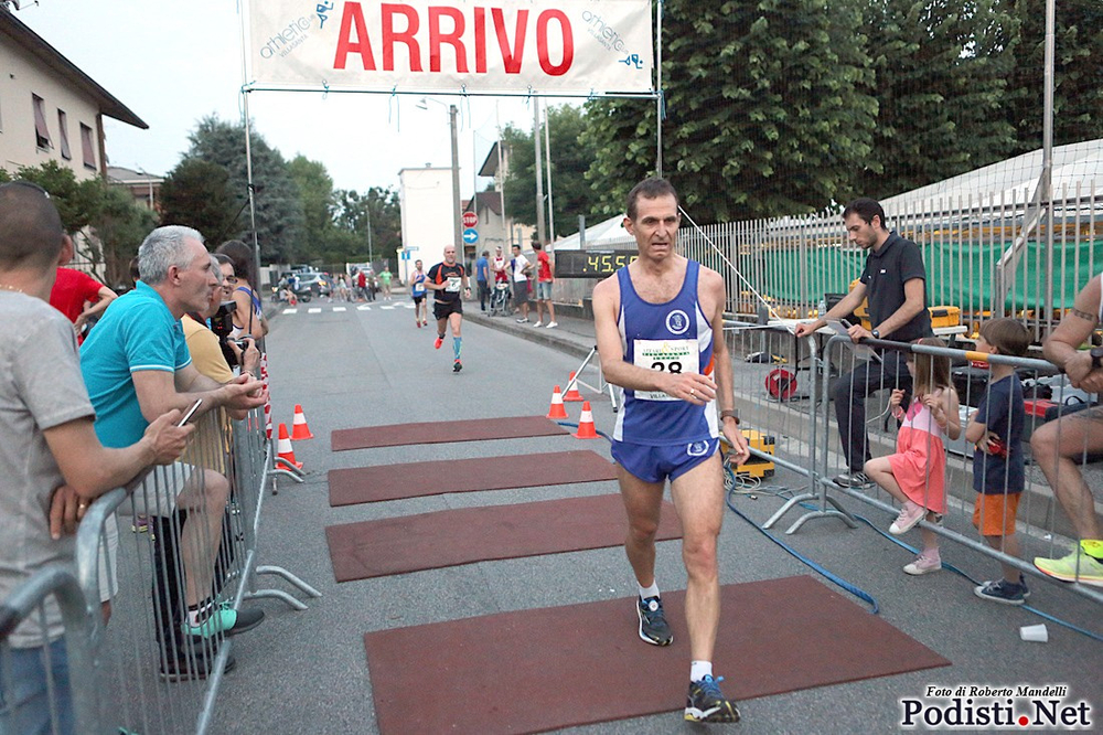 Mario Trovato al traguardo della Corsa delle Cascine.