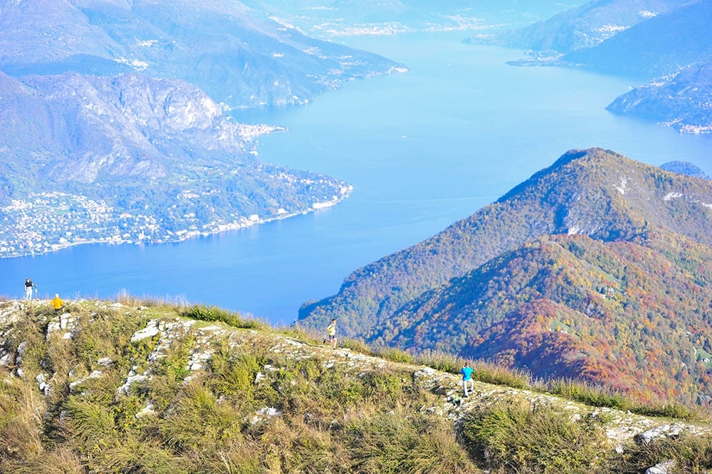 Passaggio in cresta sul San Primo (foto tratta dal sito web http://www.bellagioskyteam.it/)