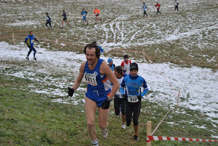 ... la temibile ascesa della Sierra Comasina in una rara immagine di 7 anni or sono !!! ... ... la temibile ascesa della Sierra Comasina in una rara immagine di 7 anni or sono !!! ...