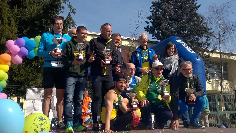 Nicola D'Alessandro sul podio di categoria del Campionato Italiano 24 ore