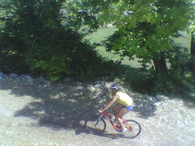 Fabio al termine della frazione in bici Fabio al termine della frazione in bici